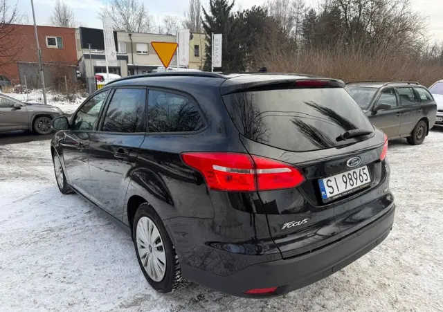 FORD Focus 1.0 EcoBoost Start-Stopp-System COOL&CONNECT