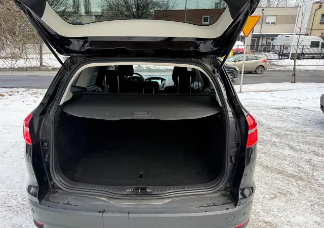 FORD Focus 1.0 EcoBoost Start-Stopp-System COOL&CONNECT