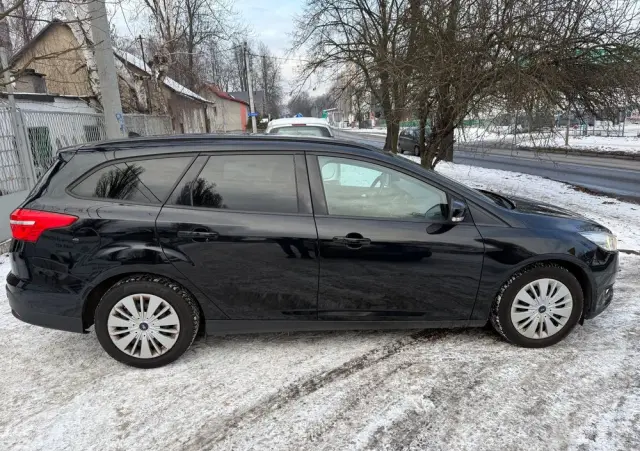 FORD Focus 1.0 EcoBoost Start-Stopp-System COOL&CONNECT