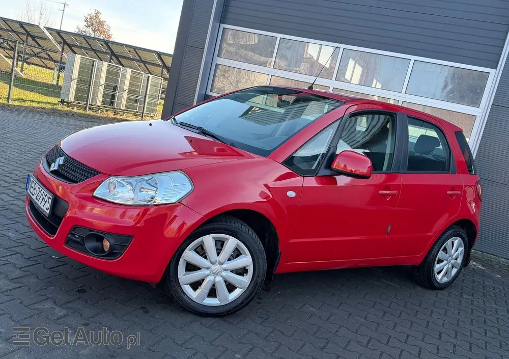 SUZUKI SX4 1.6 GLX / Comfort