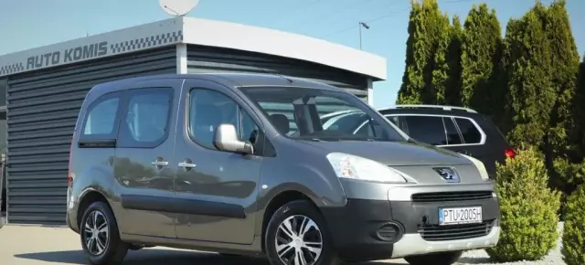 PEUGEOT Partner 