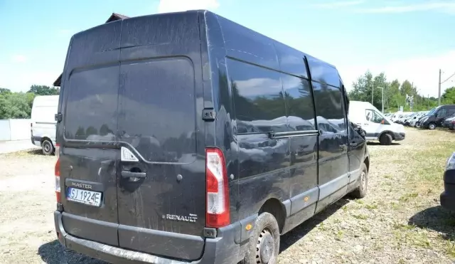 RENAULT Master 