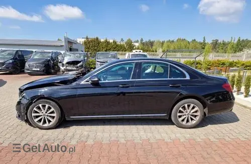 MERCEDES-BENZ Klasa E 