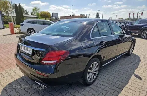 MERCEDES-BENZ Klasa E 