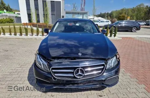 MERCEDES-BENZ Klasa E 