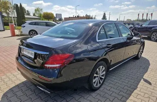 MERCEDES-BENZ Klasa E 