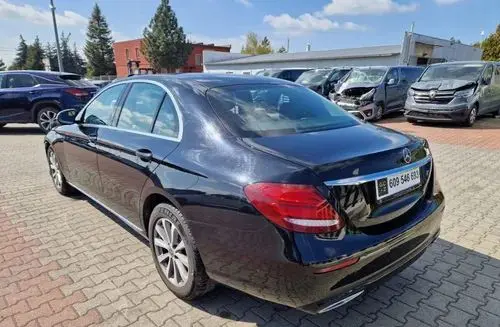 MERCEDES-BENZ Klasa E 