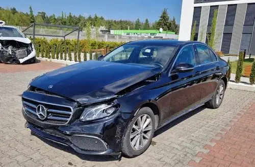 MERCEDES-BENZ Klasa E 