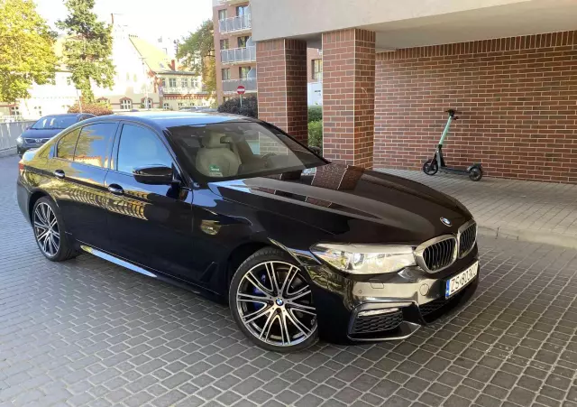 BMW Seria 5 530i GPF M Sport sport