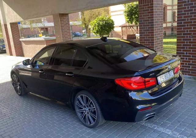 BMW Seria 5 530i GPF M Sport sport