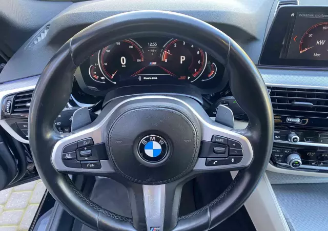 BMW Seria 5 530i GPF M Sport sport