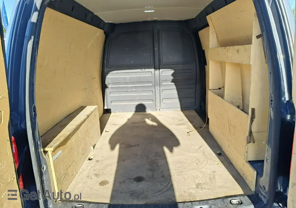 VOLKSWAGEN Caddy 