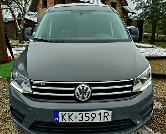 VOLKSWAGEN Caddy 