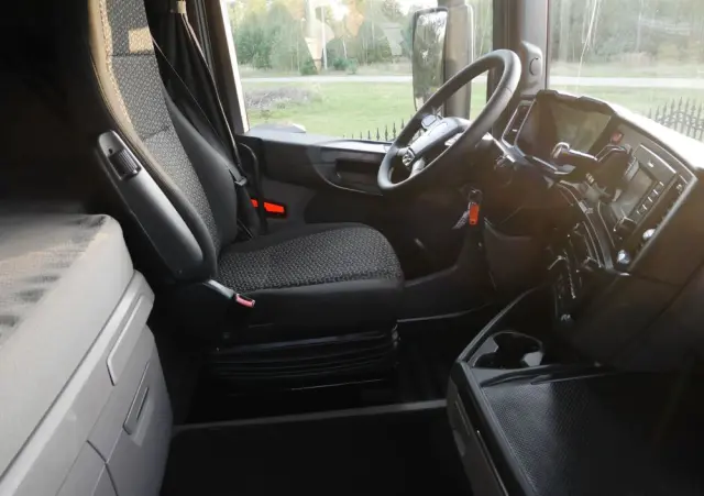 SCANIA R 450 /RETARDER/  STANDARD/ SALON POLSKA 