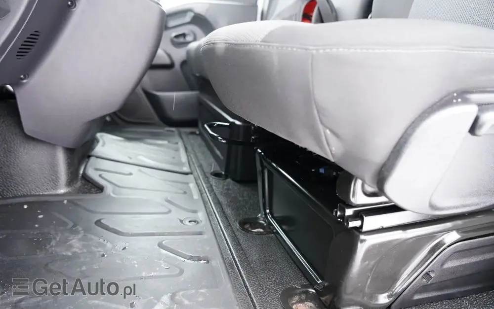 RENAULT MASTER / BLASZAK / FURGON / BRYGADÓWKA 7 MIEJSC / ZABUDOWA / POLSKI SALON / JEDEN WŁAŚCIEL 