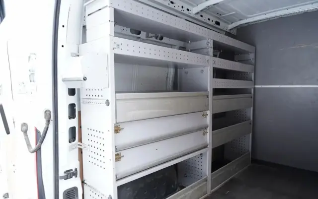 RENAULT MASTER / BLASZAK / FURGON / BRYGADÓWKA 7 MIEJSC / ZABUDOWA / POLSKI SALON / JEDEN WŁAŚCIEL 