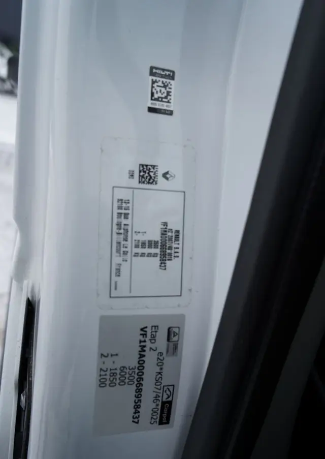 RENAULT MASTER / BLASZAK / FURGON / BRYGADÓWKA 7 MIEJSC / ZABUDOWA / POLSKI SALON / JEDEN WŁAŚCIEL 