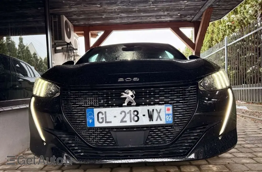 PEUGEOT 208 PureTech 100 EAT8 GT