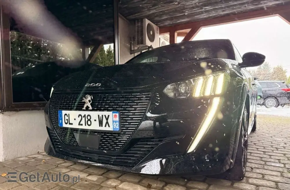 PEUGEOT 208 PureTech 100 EAT8 GT