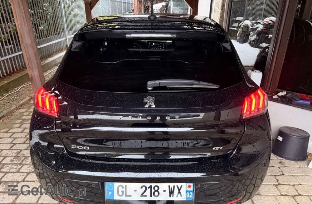 PEUGEOT 208 PureTech 100 EAT8 GT