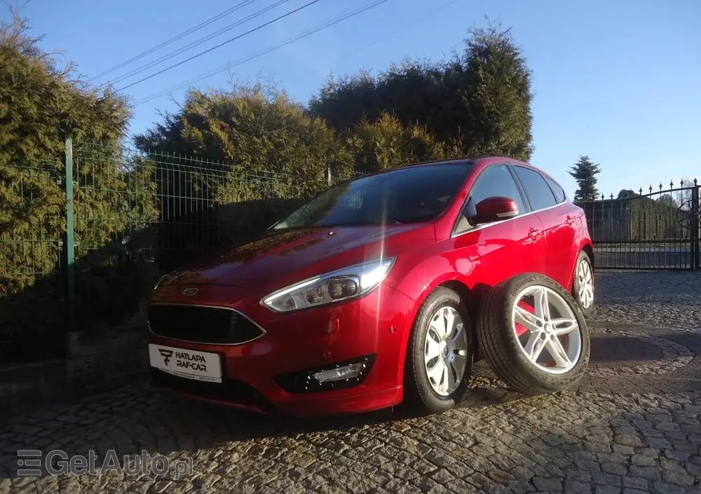 FORD Focus 1.5 EcoBoost Titanium ASS