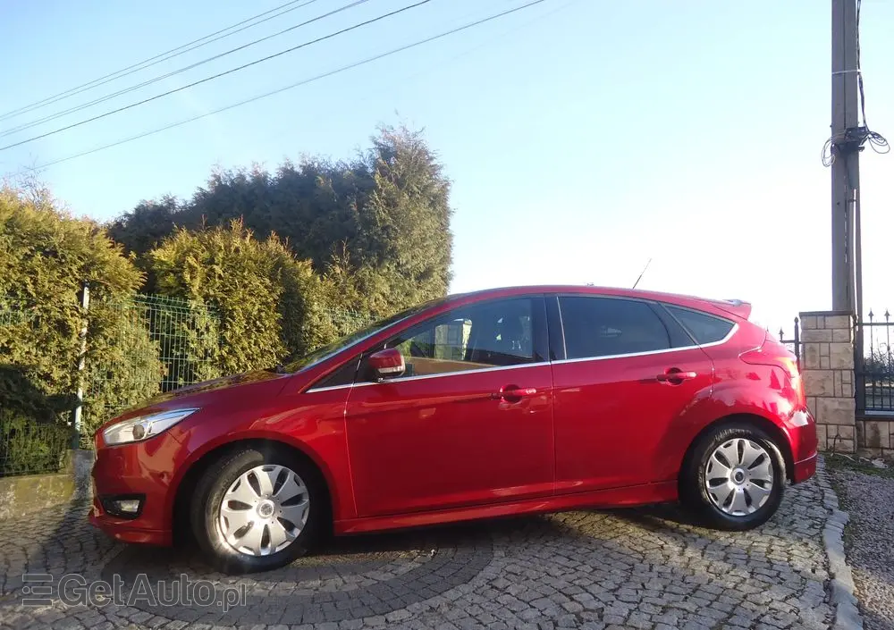 FORD Focus 1.5 EcoBoost Titanium ASS