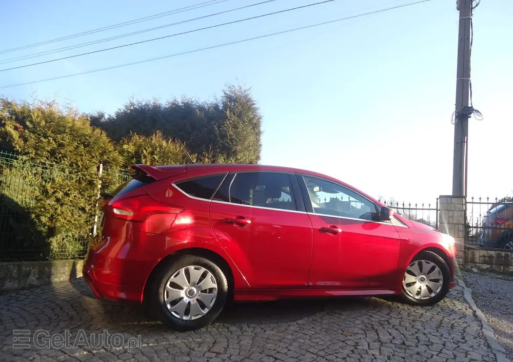 FORD Focus 1.5 EcoBoost Titanium ASS