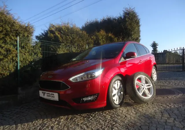 FORD Focus 1.5 EcoBoost Titanium ASS