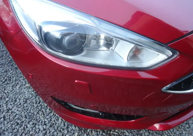 FORD Focus 1.5 EcoBoost Titanium ASS