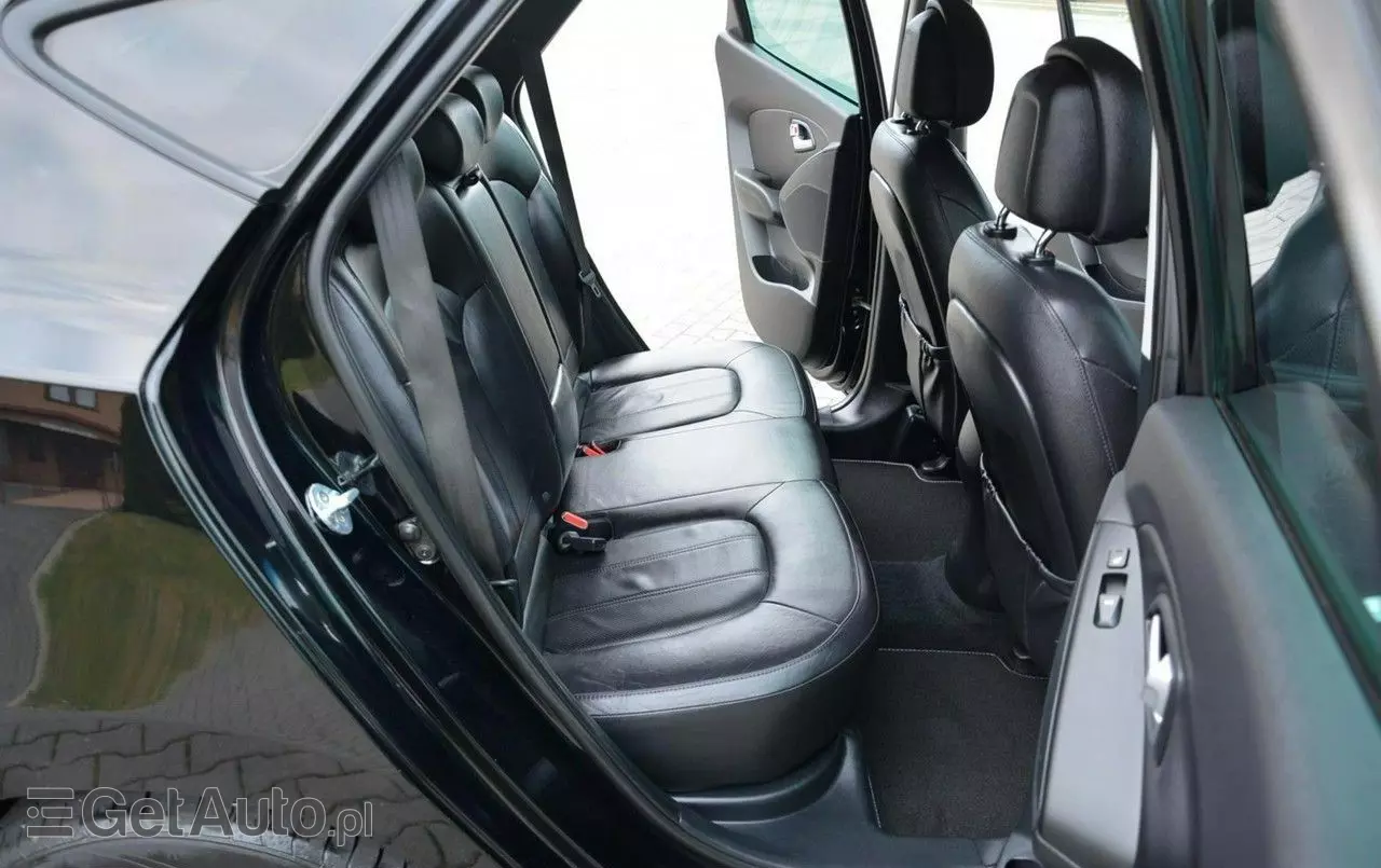 HYUNDAI Ix35 Premium 4WD Aut.