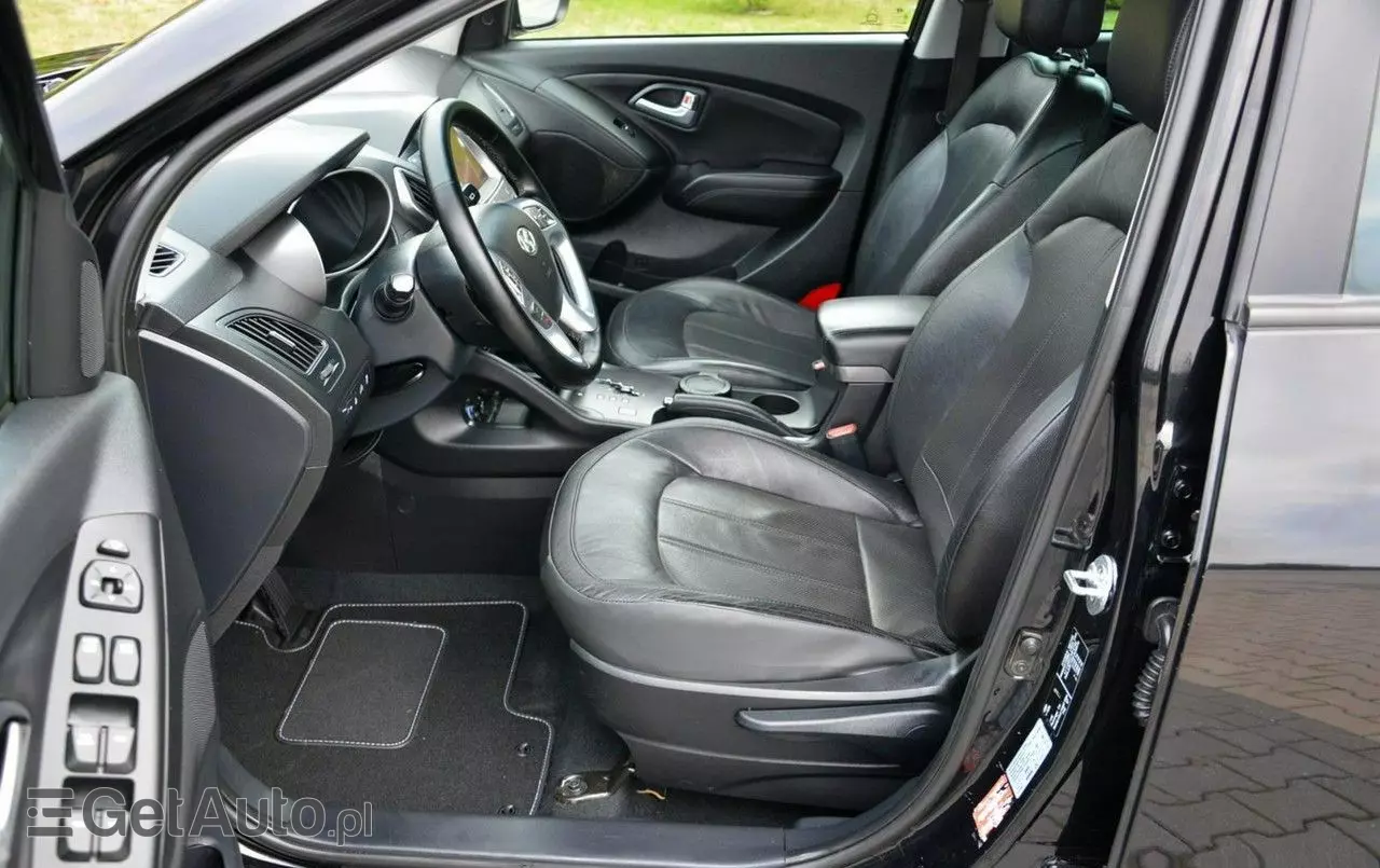 HYUNDAI Ix35 Premium 4WD Aut.