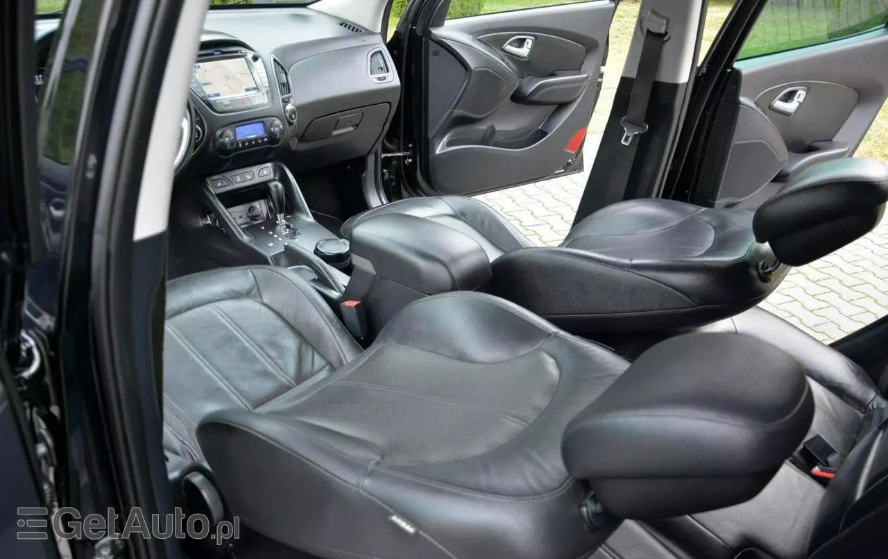HYUNDAI Ix35 Premium 4WD Aut.