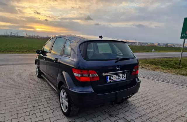 MERCEDES-BENZ Klasa B 