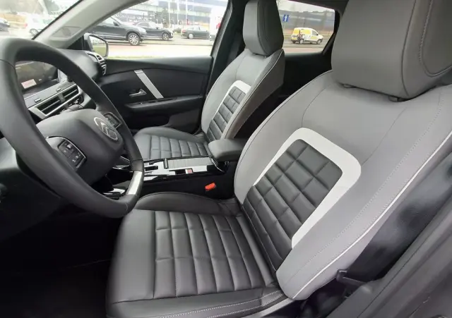 CITROËN C4 1.2 PureTech Max S&S EAT8