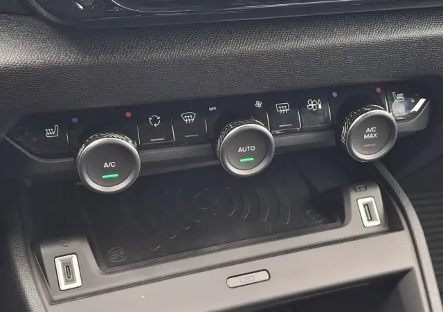 CITROËN C4 1.2 PureTech Max S&S EAT8