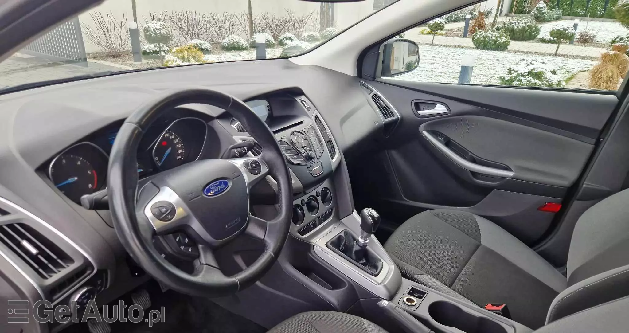 FORD Focus Turnier 1.6 TDCi DPF Titanium