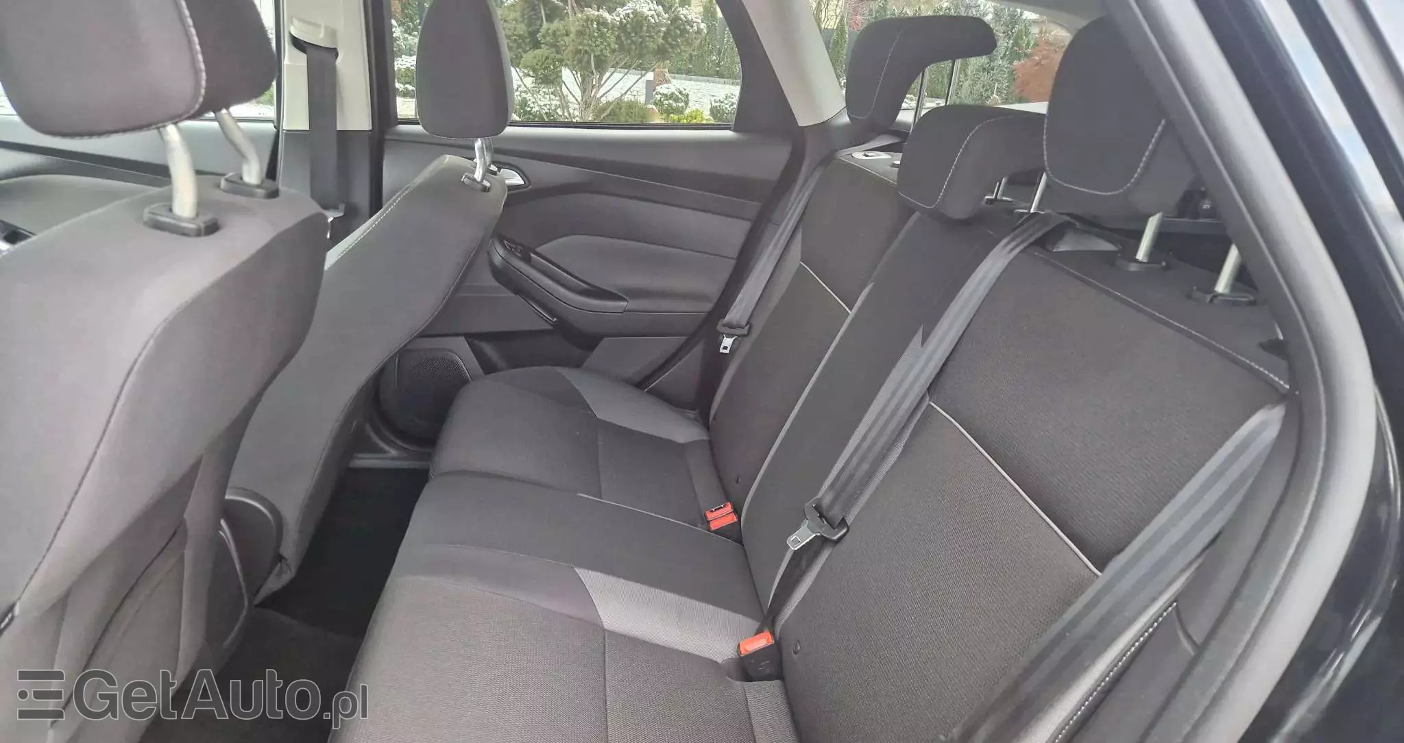 FORD Focus Turnier 1.6 TDCi DPF Titanium