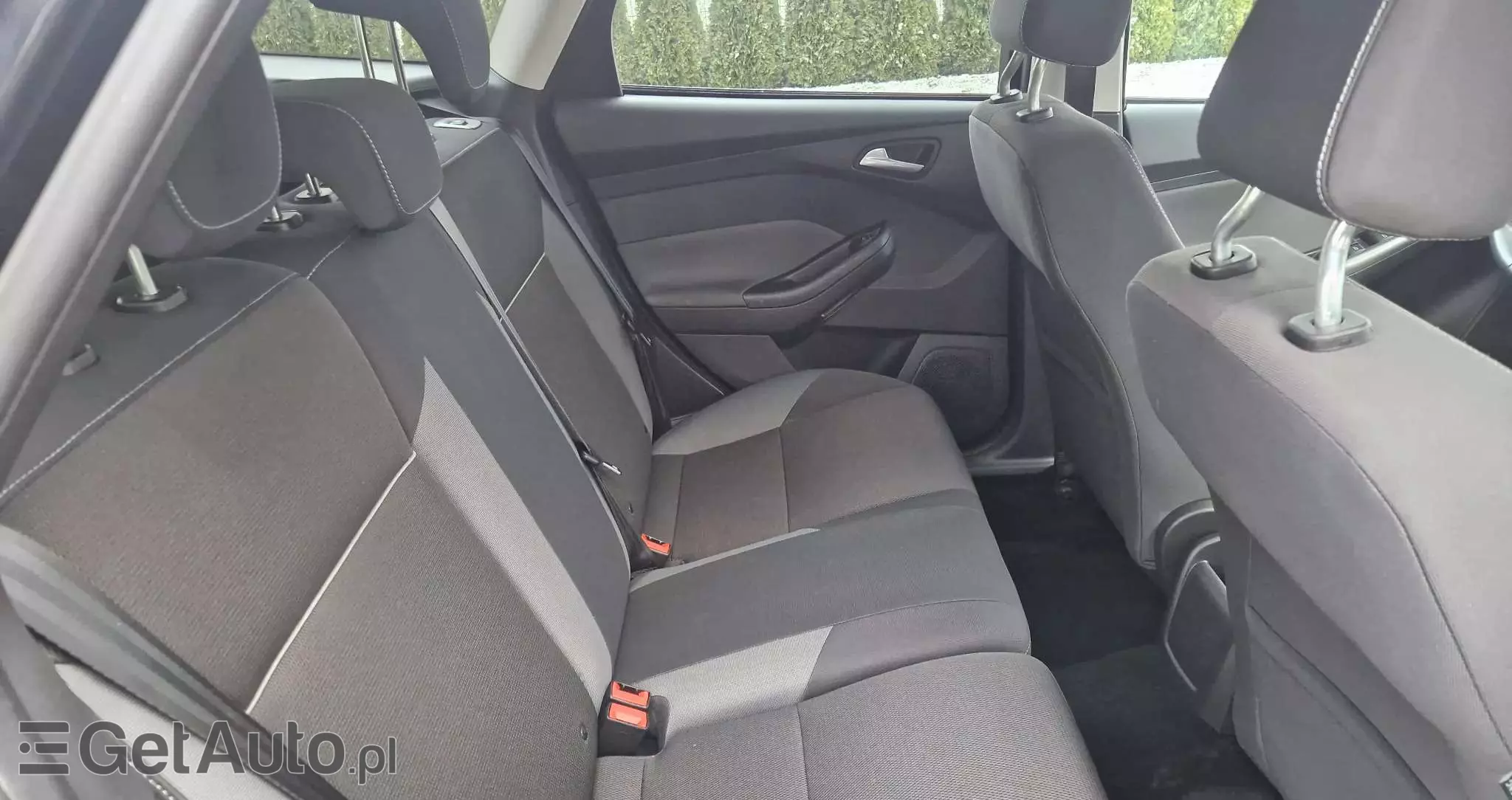 FORD Focus Turnier 1.6 TDCi DPF Titanium