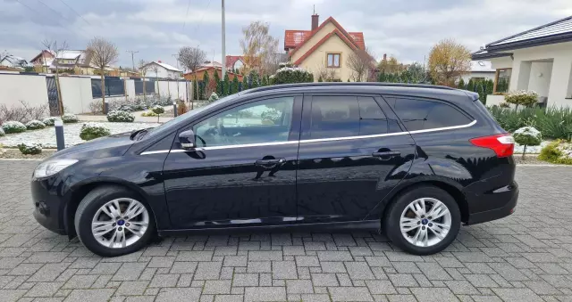 FORD Focus Turnier 1.6 TDCi DPF Titanium