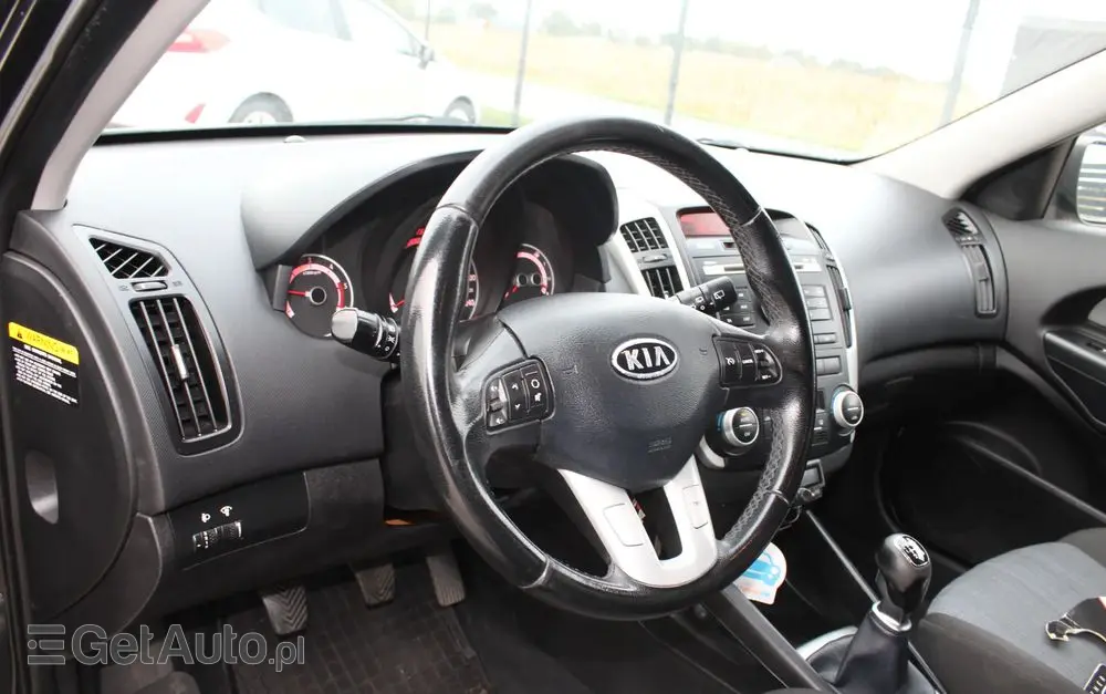 KIA Ceed 2.0 CRDi SW Mind