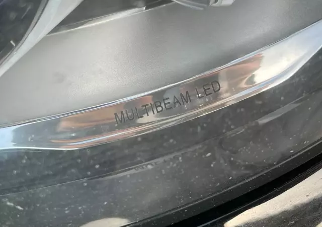 MERCEDES-BENZ Klasa C 300 e 9G-TRONIC