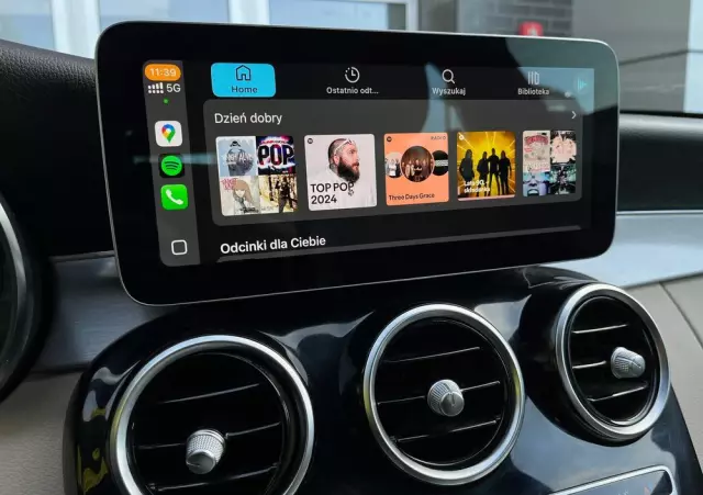 MERCEDES-BENZ Klasa C 300 e 9G-TRONIC