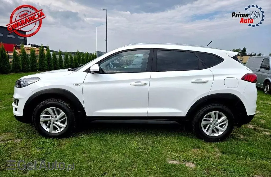 HYUNDAI Tucson 
