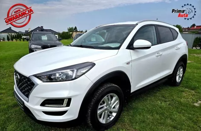 HYUNDAI Tucson 