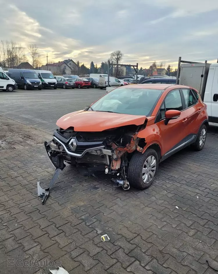 RENAULT Captur (ENERGY) TCe 90 LIFE