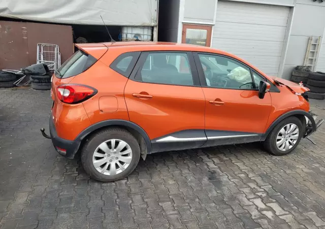 RENAULT Captur (ENERGY) TCe 90 LIFE