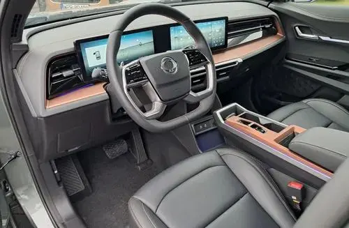 SSANGYONG/KGM Torres 
