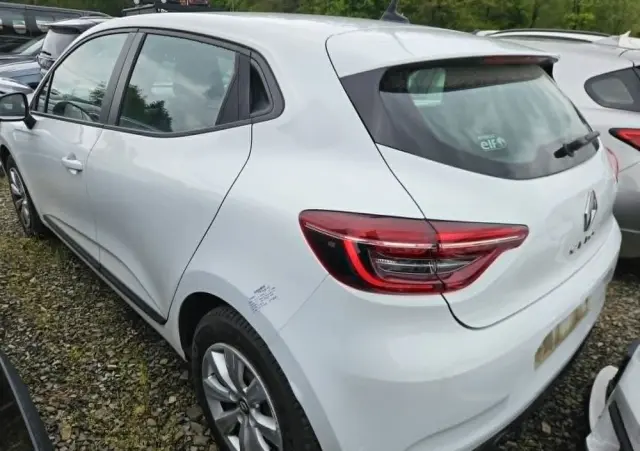 RENAULT Clio BLUE dCi 85 EXPERIENCE