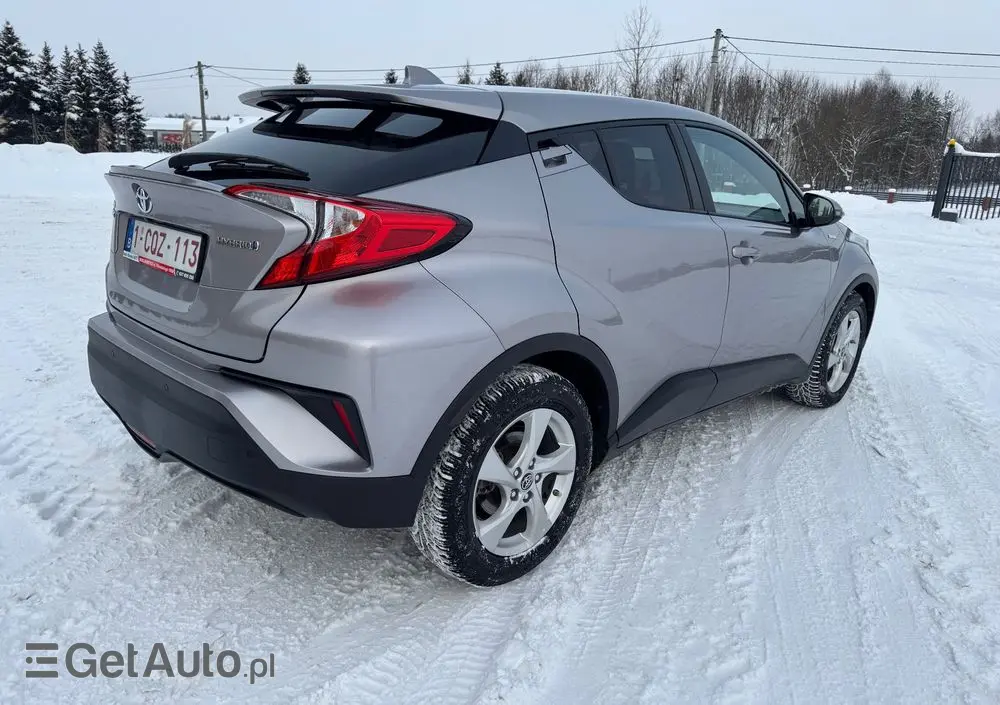 TOYOTA C-HR Style