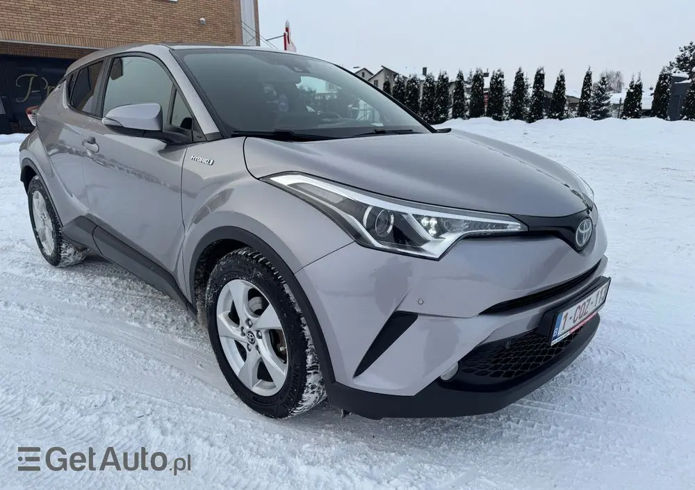 TOYOTA C-HR Style